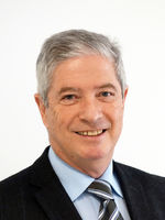Hofrat Mag. Wolfgang Frühwirth Portrait von Hofrat Mag. Wolfgang Frühwirth